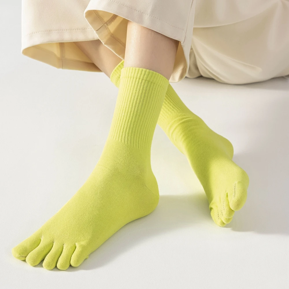 5 lub 10 par damskich skarpet  – Yoga Toe Separator recenzja i cena