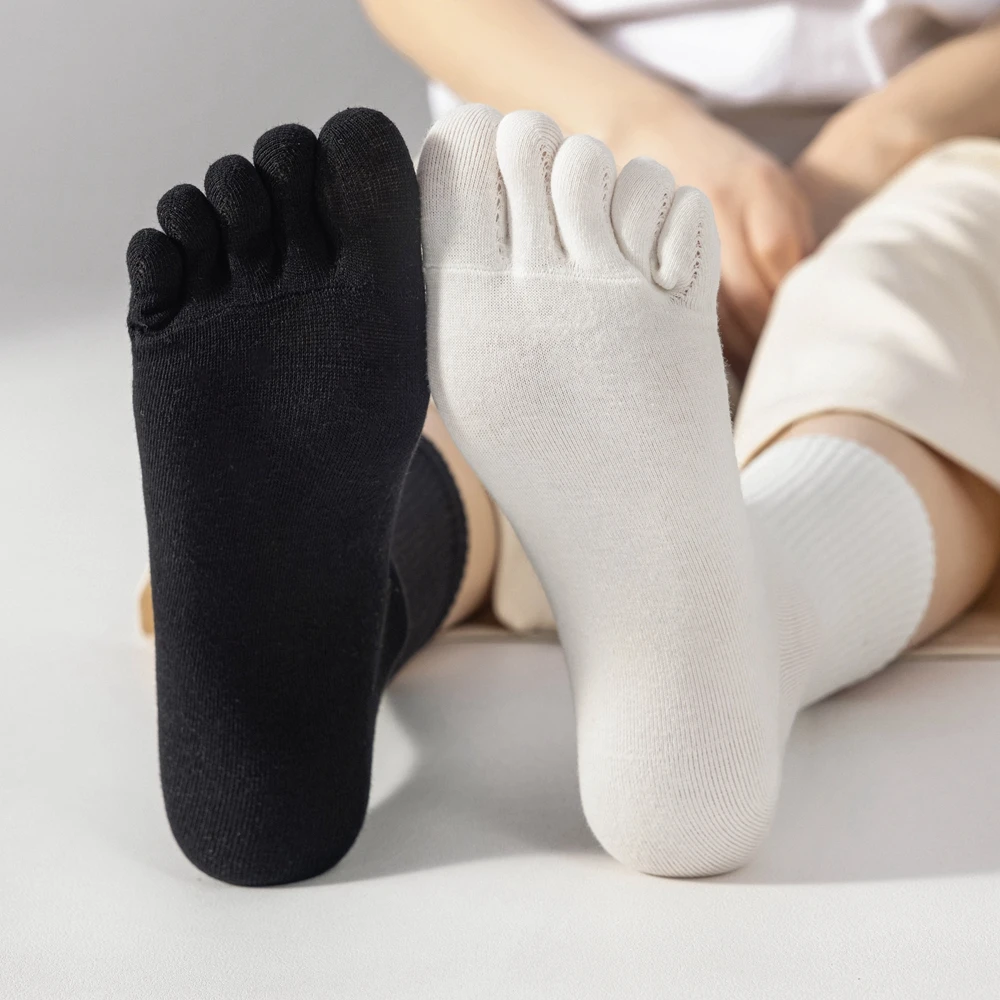 5 lub 10 par damskich skarpet  – Yoga Toe Separator recenzja i cena