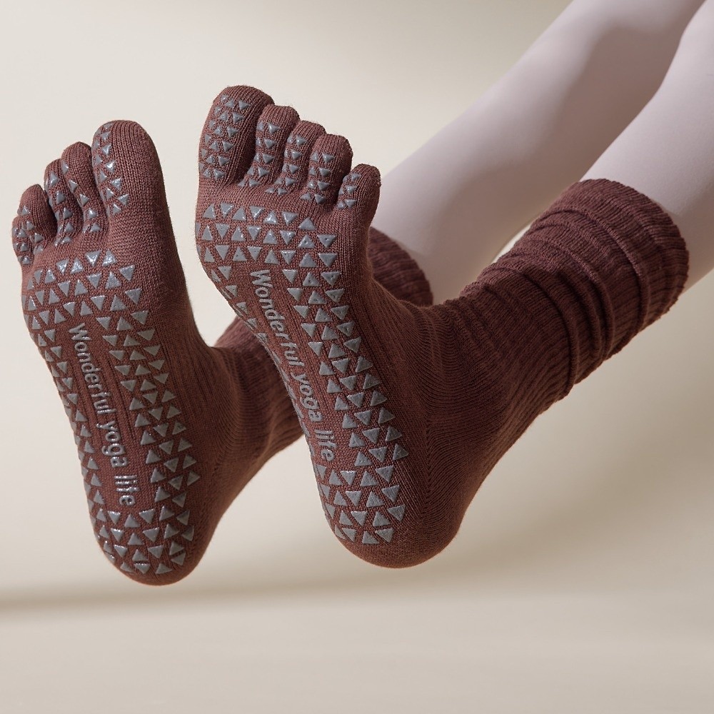 Skarpety sportowe z pięcioma p – Yoga Toe Separator recenzja i cena