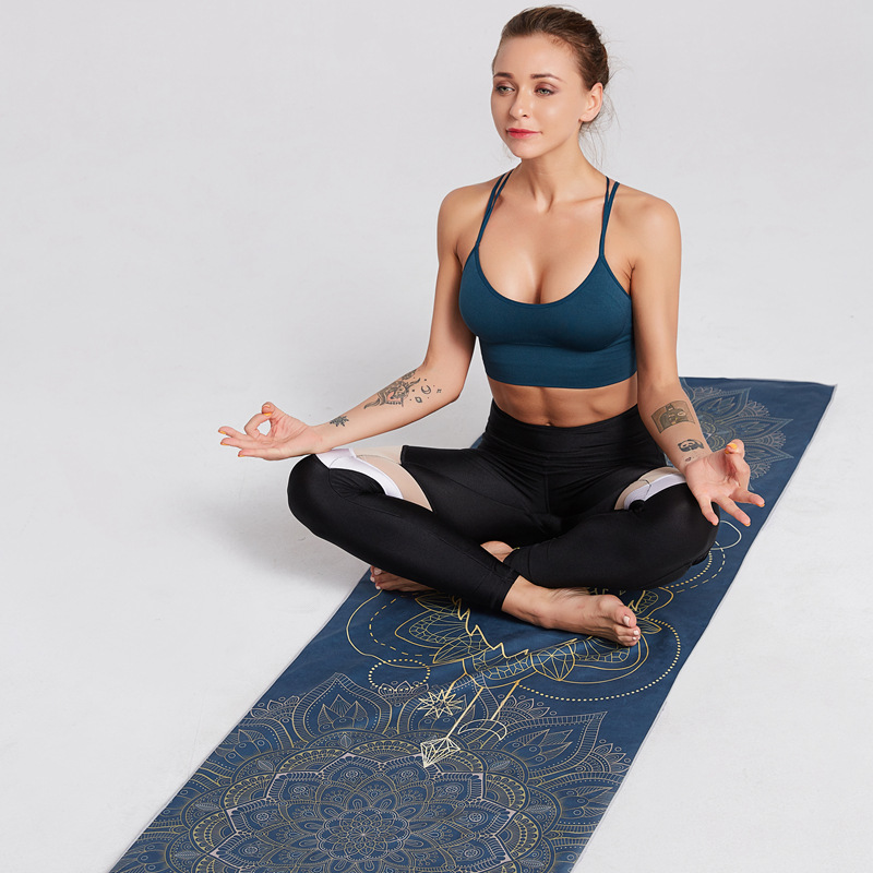 Nowa Mata do Jogi z Ręcznikiem – Yoga Of Fitness Mat recenzja i cena